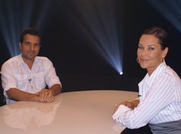 Hülya Avşar... RAFET EL ROMAN'I TERLETECEK!