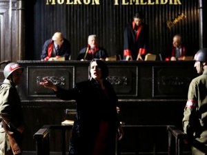 `Karadayı`... HAKİME FERİDE BELGİN`İ HAPSE ATACAK!