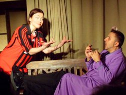 Arzu Yanardağ... TİYATRO İLE SAHNELERE DÖNÜYOR!