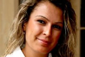 Yelda Kahvecioğlu... ÜNLÜLERİN DİYETİSYENİ EVİNDE ÖLÜ BULUNDU!