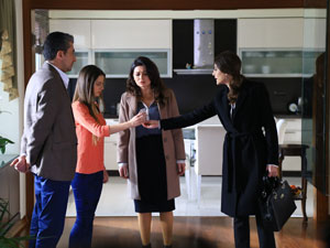 Paramparça... HAZAL’IN YANINDA SİLAHLAR PATLIYOR!