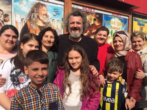 'Mandıra Filozofu'... 1 YILDIR AĞLAYAN YÜZLERİ GÜLDÜRDÜ!