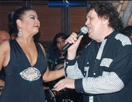 Christian Adam-Yeliz... SAHNEDE SICAK YAKINLAŞMA!