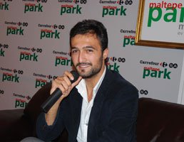 Fatih Ayhan..."TÜRKİYE'NİN YENİ JÖNÜYÜM?"