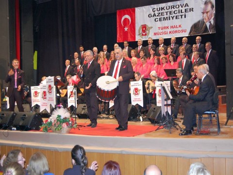 Çukurova Gazeteciler Cemiyeti Türk Halk Müziği Korosu... 40. YILA ÖZGÜ, ÖZEL BİR KONSER !..