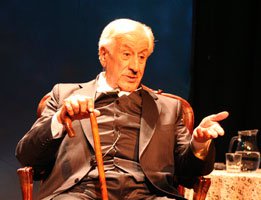 İ.B.B. ŞEHİR TİYATROLARI YAHYA KEMAL'İ 50. ÖLÜM YILDÖNÜMÜNDE "KENDİ GÖK KUBBEMİZ" ADLI OYUNLA ANIYOR!