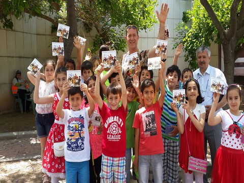 Sümer Ezgü...ÇOCUKLARLA MÜZİKLE DOLU NEŞELİ BİR SOHBET !..