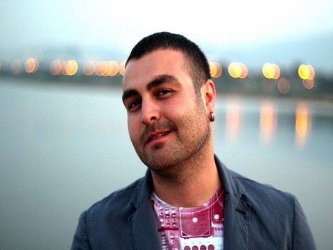 Caner Ünal... "BAŞIMIN BELASI"  İZMİR'DE KLİPLENDİ !..