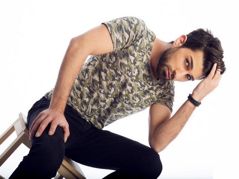 Ahmet Şahin.... DİKKAT ÇEKEN "SİHİRBAZ" !..