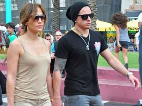 Jennifer Lopez... DÖRDÜNCÜ EVLİLİĞE HAZIRLANIYOR!