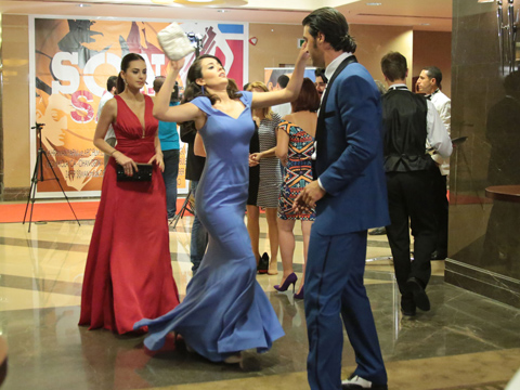 Ne Münasebet... NİL DEPRESYONA GİRER!