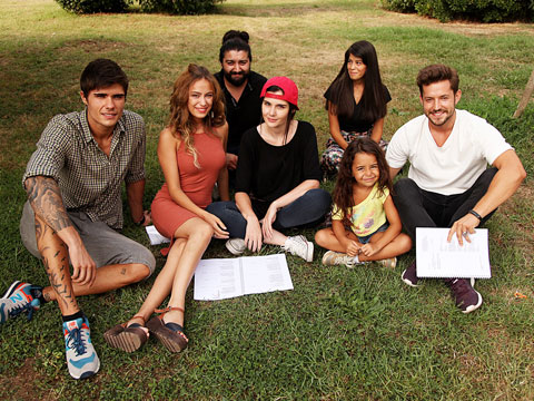 Kocamın Ailesi... DİZİNİN GENÇLERİ SET ÖNCESİNDE BULUŞTU!