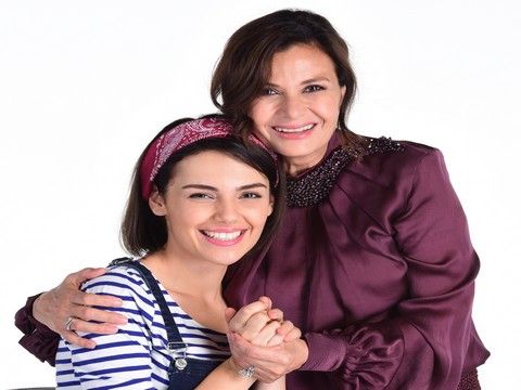 Hatice Aslan... "MAYIS KRALİÇESİ'NDE "NEHİR"İN ANNESİ ROLÜNDE !..