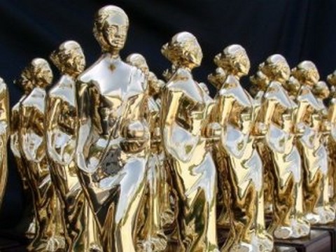 54. Altın Portakal Film Festivali... 53 YILLIK GELENEĞİN BİTMESİNE TEPKİLER GELDİ!