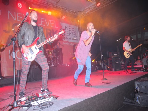 Gripin... ANKARA'DA ROCK RÜZGARI ESTİRDİ !..