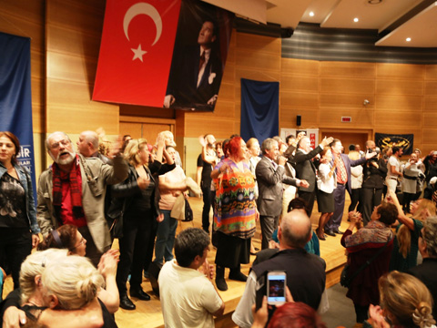 Berkant anıldı... YILDIZLAR 'SAMANYOLU'NDA BULUŞTU!