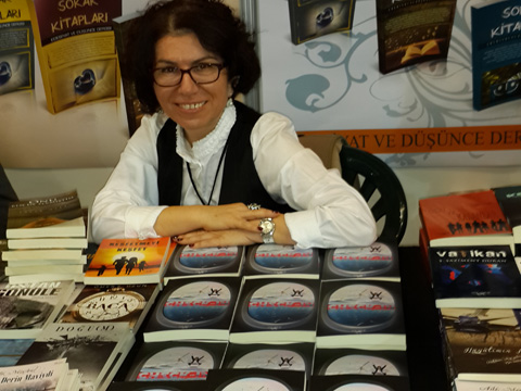 Arzu Baloğlu... AKADEMİSYEN GÖZÜYLE SEYAHAT SIRLARI!