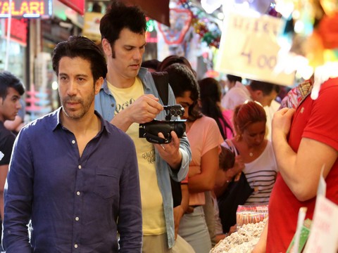 ‘Ghosts of Garip’... FİLM EKİBİNDEN SET ARASI KAPALIÇARŞI MOLASI !..