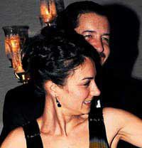 Sanem Çelik...HEM AŞKIYLA HEM İŞİYLE DÖNDÜ...