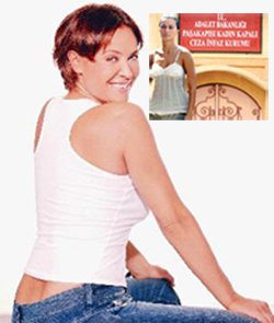 Nasıl yani ?!. TUĞBA ÖZAY VE ARKADAŞLARININ KADIN PEDİ HÜLYA AVŞAR'DAN !..