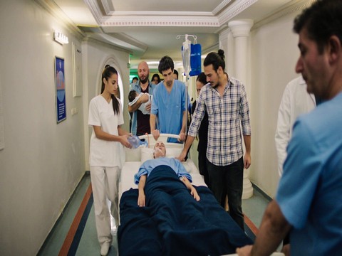 'Paramparça'...  ‘ORGAN BAĞIŞI VE NAKLİ HAFTASI’NA ANLAMLI DESTEK !..