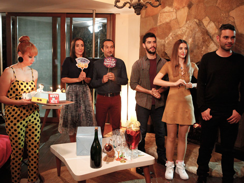 Kiraz Mevsimi... HERKES KENDİ DERDİNDE!