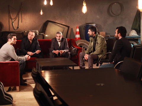 Eşkiya Dünyaya Hükümdar Olmaz... SAVAŞ BAŞLADI!