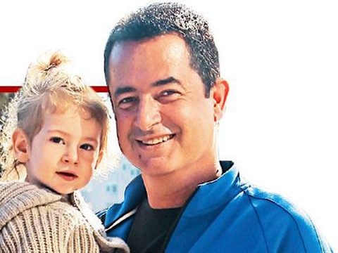Acun Ilıcalı... EN KÜÇÜK KIZIYLA İLK POZ!