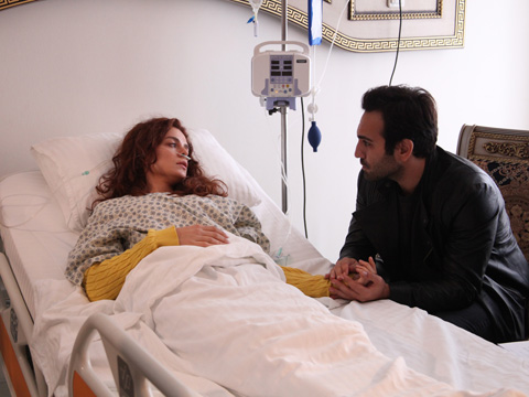 Aşk Yeniden... ZEYNEP BULUNUR AMA ÖLMEK ÜZEREDİR!
