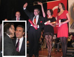 "Engelliler Günü" ne muhteşem tören? MAGAZİNKOLİK TAÇLANDIRILDI?