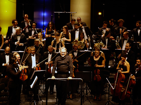 16. Uluslararası Piyano Festivali...  FİLM MÜZİKLERİNİN BÜYÜSÜ İLE SON BULDU!