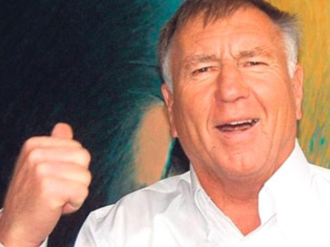 Sepp Piontek... 'HÜLYA AVŞAR'I KAMPTAN KOVDUM'