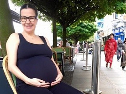 Hale Caneroğlu... ANNE OLDU!