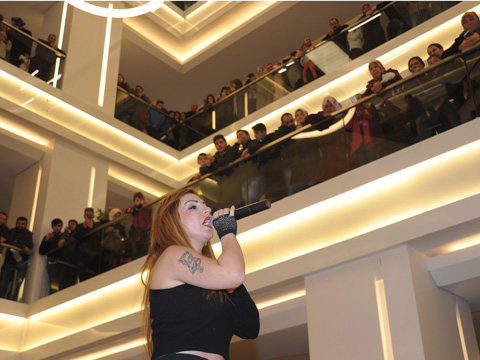 Zeynep Dizdar... ERZİNCAN'DA İZDİHAM YAŞADI !..