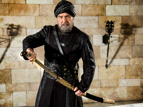 Cihan Ünal...  SAFİYE SULTAN'A MEYDAN OKUYACAK!