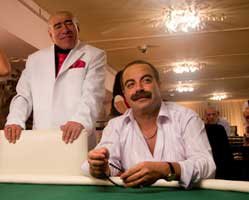 Fatih Ürek...İLYAS SALMAN'DAN OYUNCULUKTA TAM NOT ALDI!