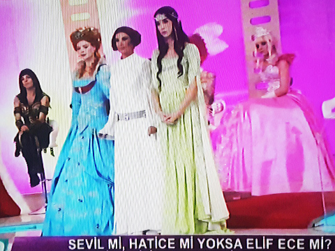 İşte Benim Stilim-Ünlüler... 2 ÜNLÜ DAHA ELENDİ!..