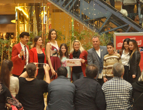 SEVGİLİLER GÜNÜ EĞLENCE MATİNESİ’YLE ŞENLENDİ!