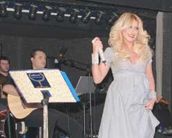 Dilek Pınar..."KAZANDIĞIMI MÜZİĞE YATIRIYORUM"!