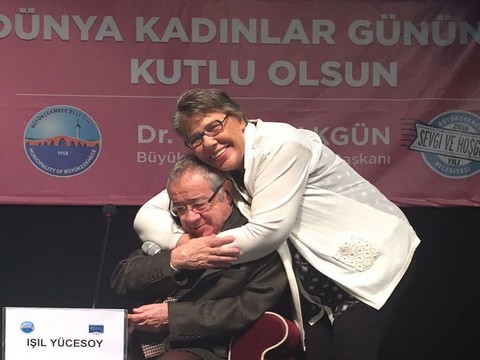 Işıl Yücesoy..."SON SÖZÜ HER ZAMAN KADINLAR SÖYLER"!..