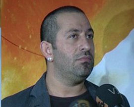 Cem Yılmaz... ORKESTRA ŞEFİ OLACAK!