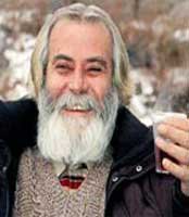 Tarık Akan... YENİ İMAJI TONTON DEDE!