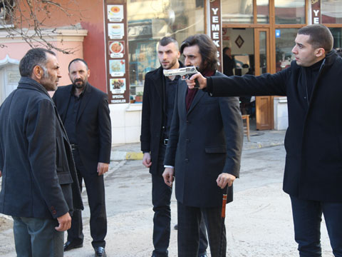 Kehribar... FELEĞE GÜCÜM YETMEZ!