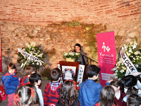 KÜÇÜK RESSAMLARDAN GÖRKEMLİ SERGİ!