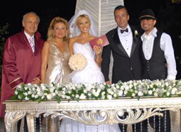 Ece Erken-Tuncer Öztarhan... NİHAYET EVLENDİLER !...