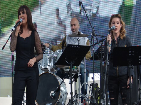 Ayşegül Aldinç...YENİ ALBÜMÜNÜN İLK KONSER HEYECANINI ANKARA'DA YAŞADI!..