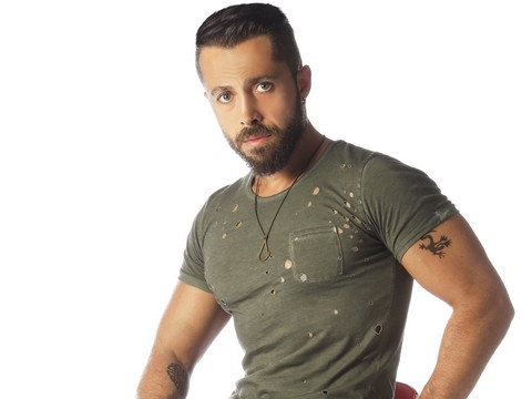 Bahadır Tatlıöz..."BENİ YAK" I ATEŞ FİLMİ İÇİN YENİDEN YORUMLADI!‏..