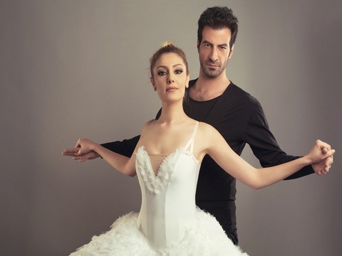 İsmail Demirci-Burcu Binici..."BABALARIN BABASI" İÇİN BALE DERSİ!..