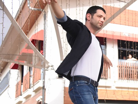 Keremcem...AYDIN'DA ZEYBEK ŞOV!..