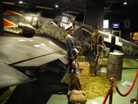 2.DÜNYA SAVAŞI'NIN EFSANE UÇAĞI İSTANBUL’DA MÜZEDE!..